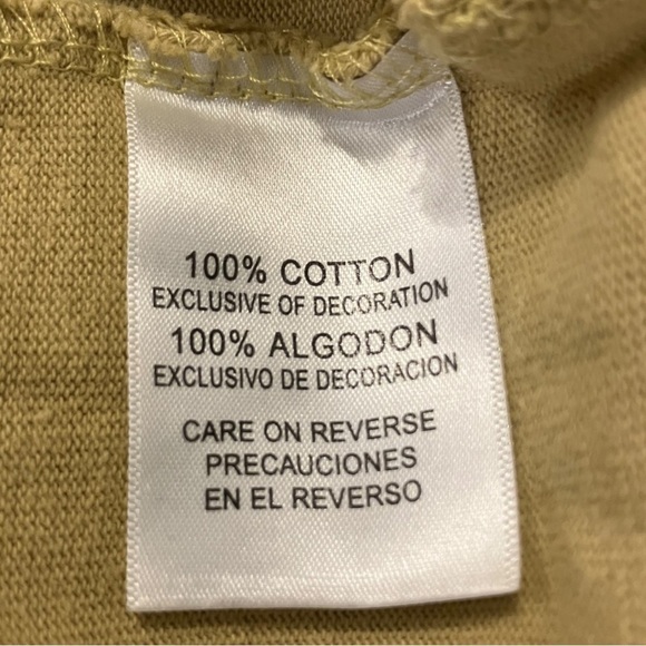 Knights Apparel Women’s Sz L Washington Huskies Long Sleeve Purple Tan Tee - Picture 5 of 7